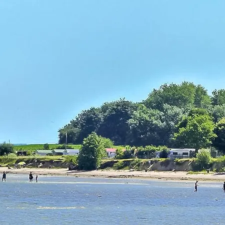 1 Bedroom Stunning In *