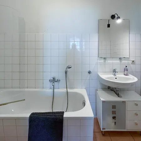 1 Bedroom Beautiful In * Wismar